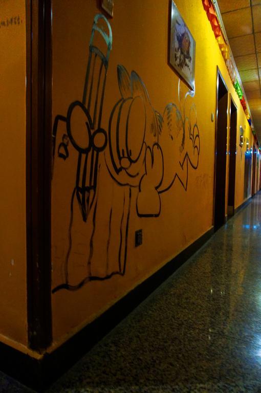 Dengba Hostel Chengdu Branch Luaran gambar