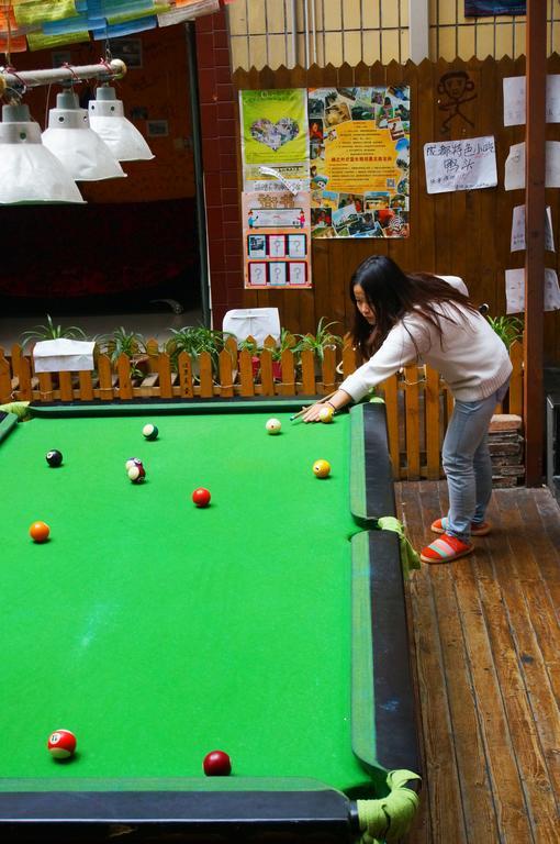 Dengba Hostel Chengdu Branch Luaran gambar